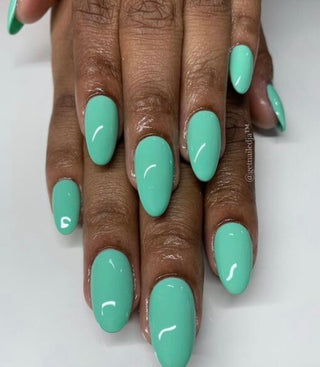 DND Gel Polish - 668 Green Colors - Sweet Pistachio