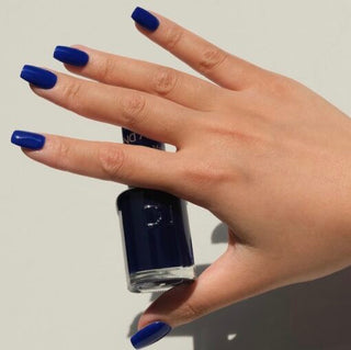 DND Gel Polish - 762 Blue Colors - Midnight Sapphire